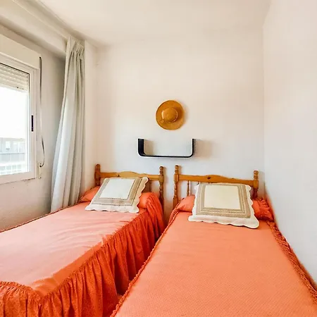 Amazing In With Kitchen Apartment